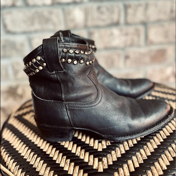 FRYE Diana Short Studded Boots - Picture 4 of 12